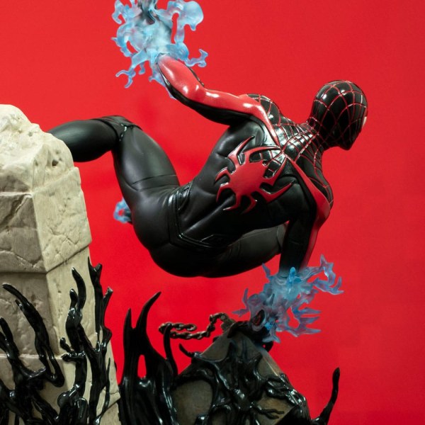 Diorama de lujo de Marvel Gallery de Hombre Araña 2 de Marvel Miles Morales (Gamerverse) de 25 cm