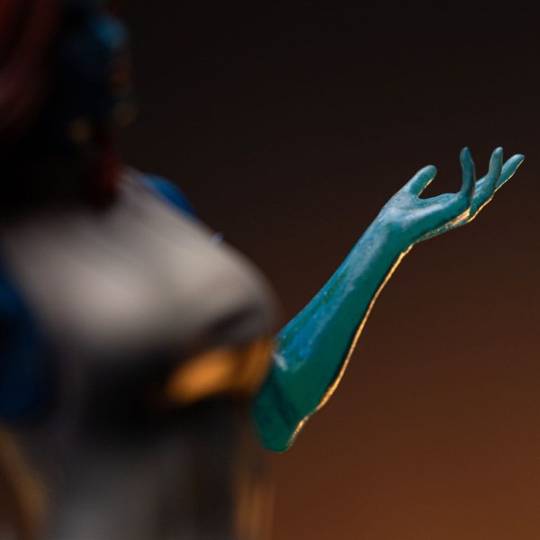 Estatuilla Marvel 10 1 Art Scale Guantelete del Infinito Hulk Deluxe Diorama 20 cm
