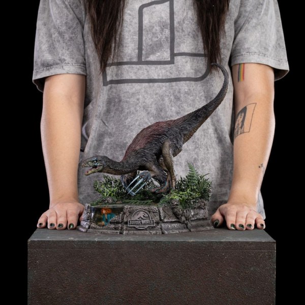 Jurassic World: Estatuilla Dominion 1 Demi Art Scale Therizinosaurus 29 cm