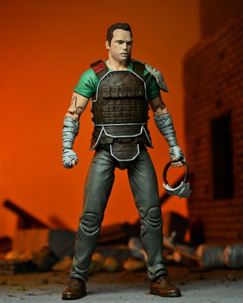 Figura de Casey Jones Ultimate de Las Tortugas Ninja El Último Ronin 18 cm