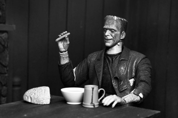 Figura de Universal Monsters Ultimate Frankenstein's Monster (La Novia de Frankenstein) (B&N) 18 cm