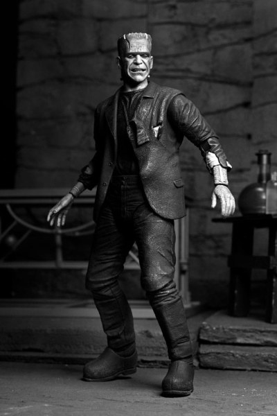 Figura de Universal Monsters Ultimate Frankenstein's Monster (La Novia de Frankenstein) (B&N) 18 cm