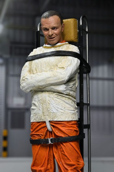 Figura de 18 cm del Dr. Hannibal Lecter (enmascarado) de El silencio de los corderos