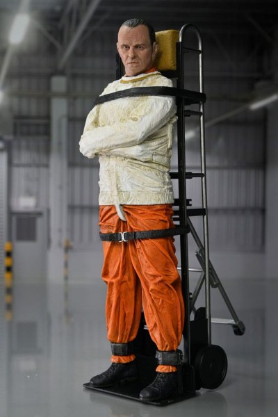 Figura de 18 cm del Dr. Hannibal Lecter (enmascarado) de El silencio de los corderos