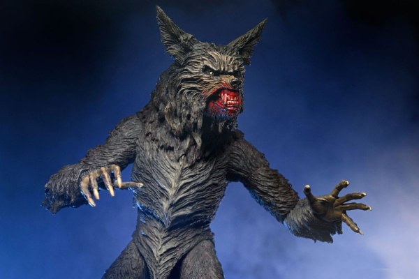 Figura de hombre lobo definitivo de Howls de 23 cm