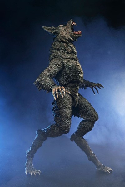 Figura de hombre lobo definitivo de Howls de 23 cm