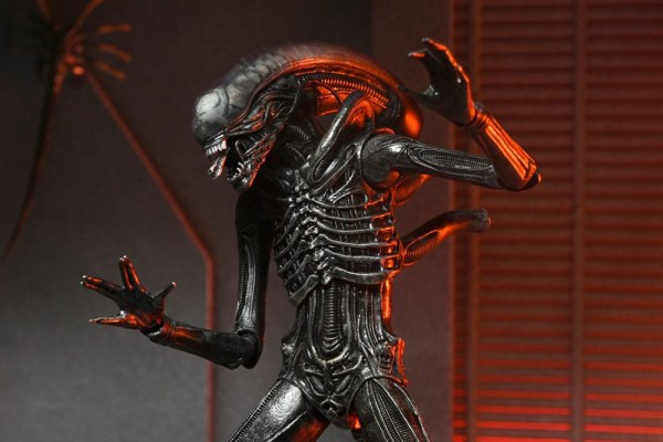 Alien: Figura de Romulus Ultimate Xenomorph XX121 18 cm