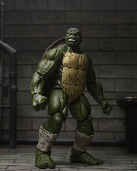 Figura de Ronin de las Tortugas Ninja (El Último Ronin) Battle Damaged 18 cm