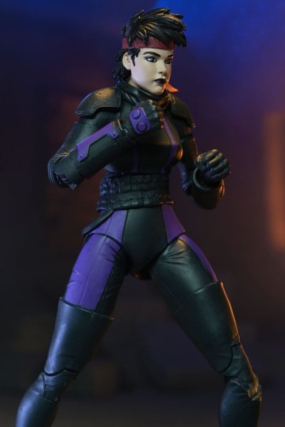 Figura de las Tortugas Ninja (El Último Ronin: Los Años Perdidos) Casey Marie con la Moto del Último Ronin 18 cm