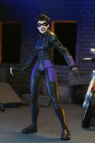Figura de las Tortugas Ninja (El Último Ronin: Los Años Perdidos) Casey Marie con la Moto del Último Ronin 18 cm