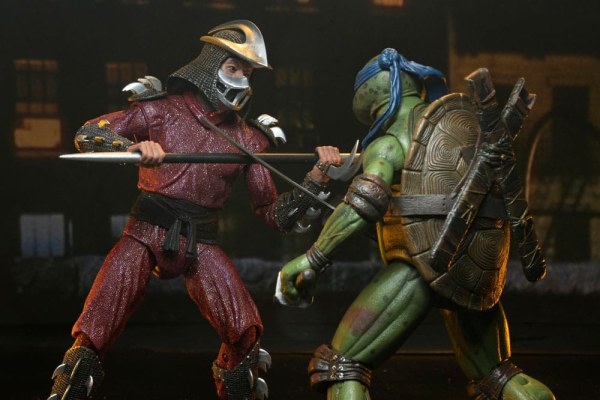 Figura de Shredder vs. Leo de las Tortugas Ninja (Película de 1990) Batalla en el tejado, 18 cm