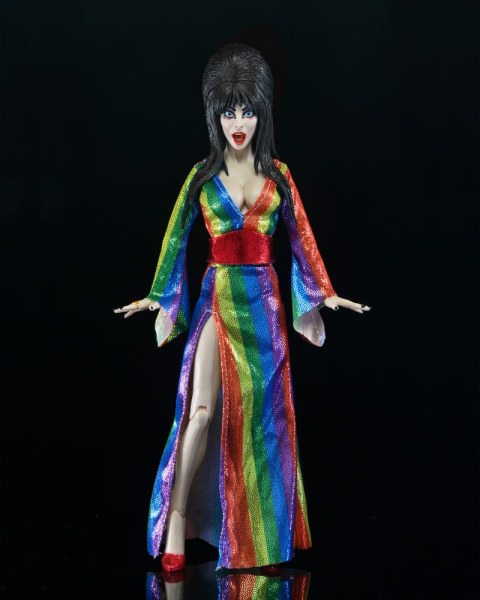 Figura Elvira, Señora de la Oscuridad Vestida sobre el Arcoíris Elvira 20 cm