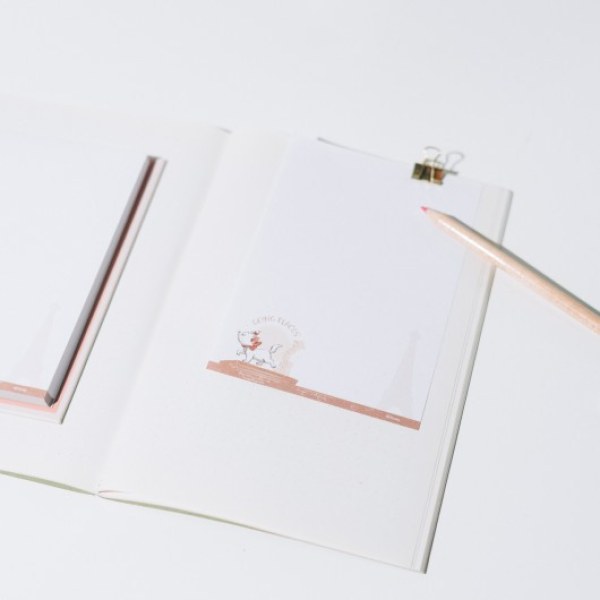 CUADERNO ADHESIVO - DISNEY LOS ARISTOGATOS