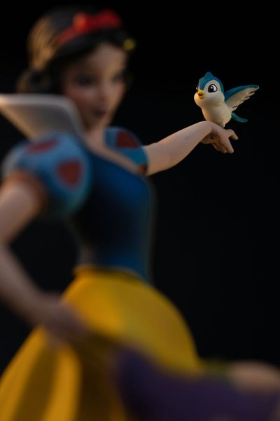 Estatuilla de Blanca Nieves y los 10 enanitos Escala de arte 1 Blanca Nieves y Dopey Edición Deluxe 21 cm