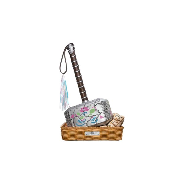 Marvel: Thor Love and Thunder - Estatua a escala 1: 1 de Mjolnir Love Version
