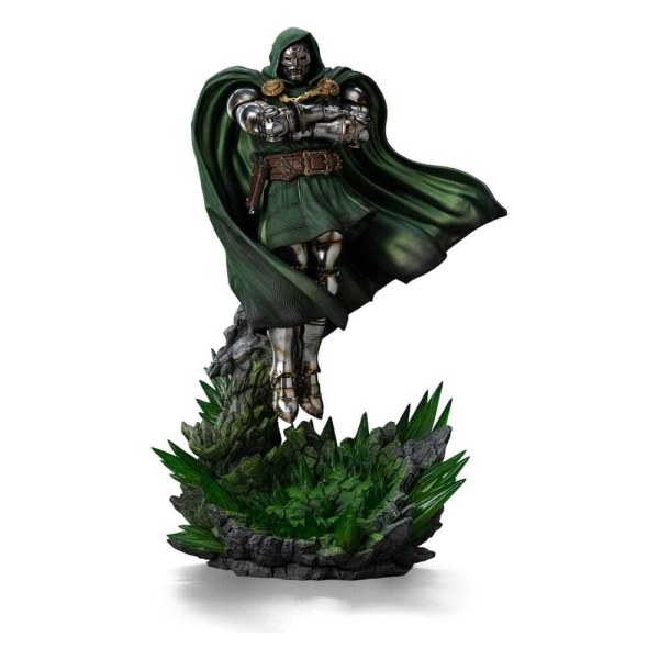 Estatuilla Diorama El Guantelete del Infinito Marvel Legends Art Scale 1 Infinity Doctor Doom 30 cm