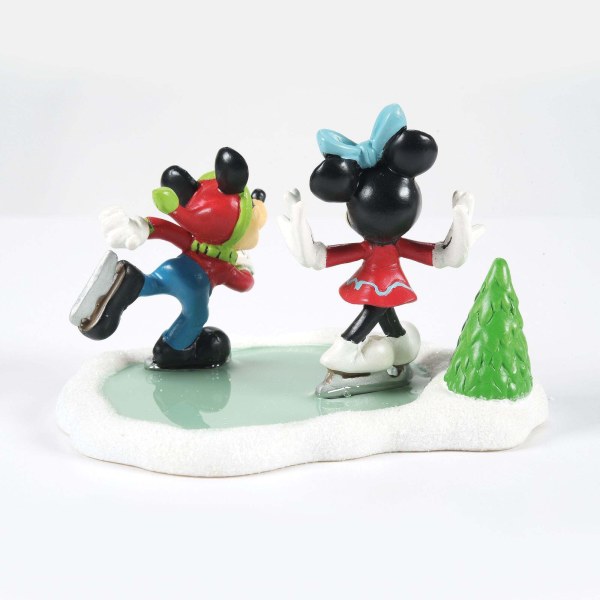 MICKEY Y MINNIE PATINANDO SOBRE HIELO - Disney D56