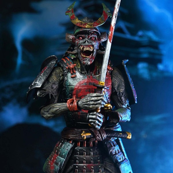 IRON MAIDEN - FIGURA DE ACCIÓN A ESCALA DE 7 CM - FUTURO PASADO GIRA MUNDIAL DEFINITIVA (Paquete de 2)