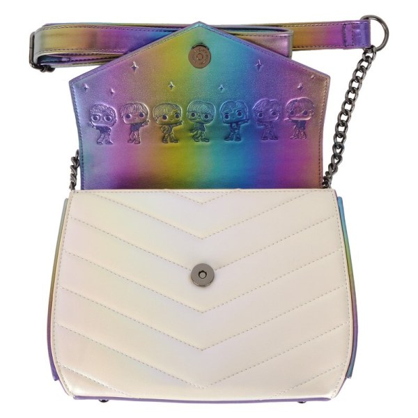 Bolsa Loungefly de BTS, un gran éxito