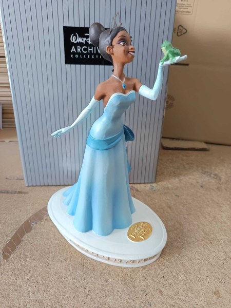 [DEFECTO] Tiana Maqueta - Disney Archivos Colección