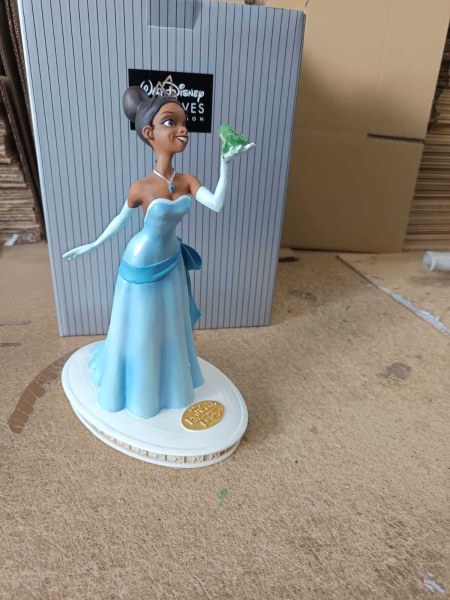 [DEFECTO] Tiana Maqueta - Disney Archivos Colección