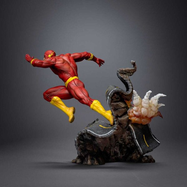 Estatuilla DC 10 1 Scale Flash 25 cm