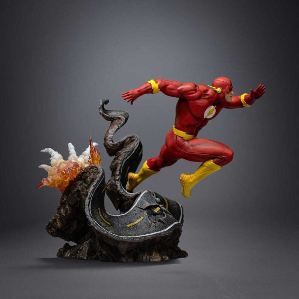 Estatuilla DC 10 1 Scale Flash 25 cm