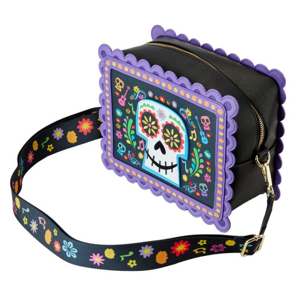 bolso bandolera Loungefly Disney Coco Miguel Calavera con diseño floral de calavera