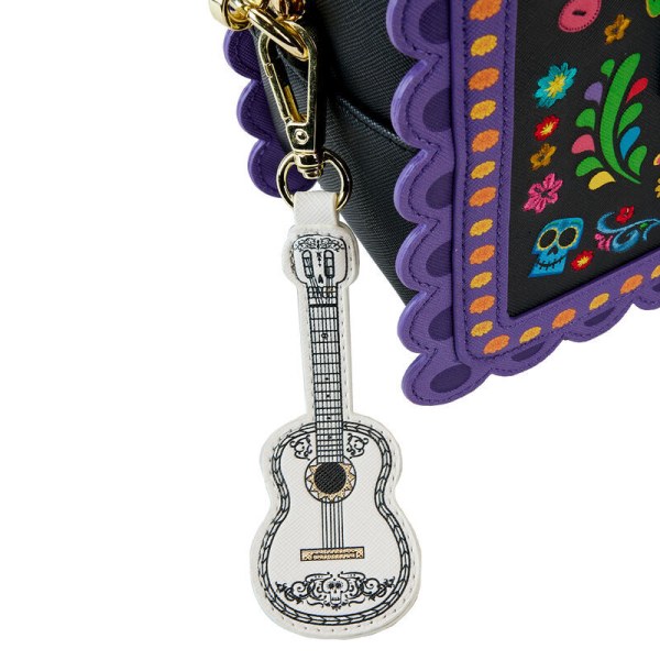 bolso bandolera Loungefly Disney Coco Miguel Calavera con diseño floral de calavera