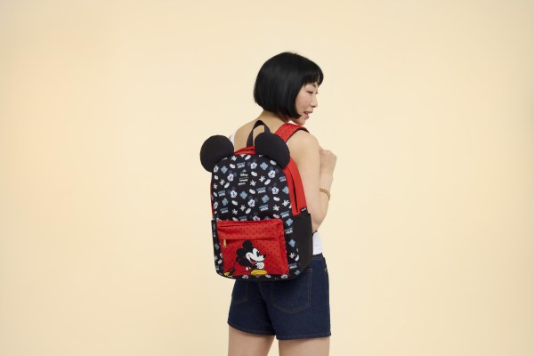 mochilas tamaño completo de nailon Mickey - Disney Loungefly