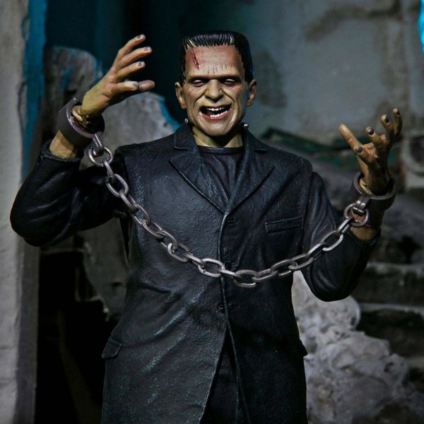 MONSTRUOS UNIVERSALES - FIGURA DE ACCIÓN DE 7 CM - EL MONSTRUO DEFINITIVO DE FRANKENSTEIN (A COLOR)