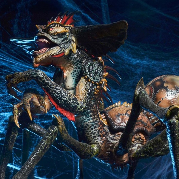 GREMLINS 2 - FIGURA DE ACCIÓN A ESCALA - GREMLIN ARAÑA EN CAJA DE LUJO