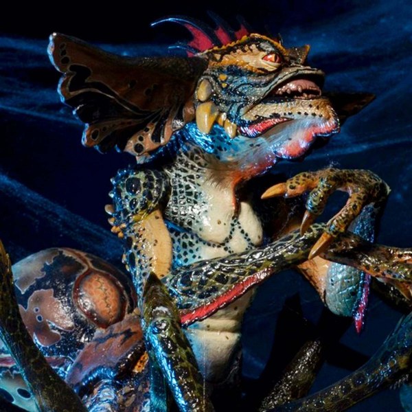 GREMLINS 2 - FIGURA DE ACCIÓN A ESCALA - GREMLIN ARAÑA EN CAJA DE LUJO