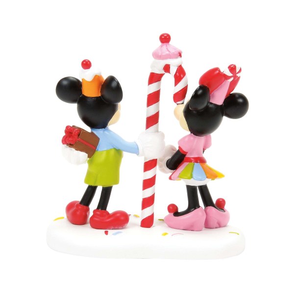 MICKEY Y MINNIE COMPARTEN UN REGALO - DISNEY VILLAGE