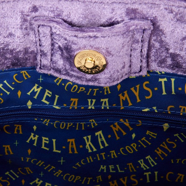 BOLSO DE MANO DE TERCIOPELO CON ASA DE ESCOBA - DISNEY LOUNGEFLY ABRACADABRA