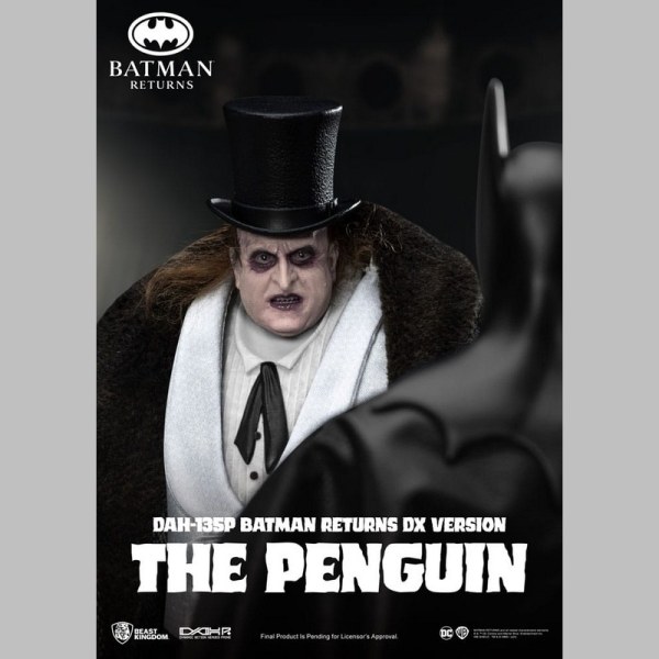 Figura DX de Batman Returns El Pingüino 17 cm