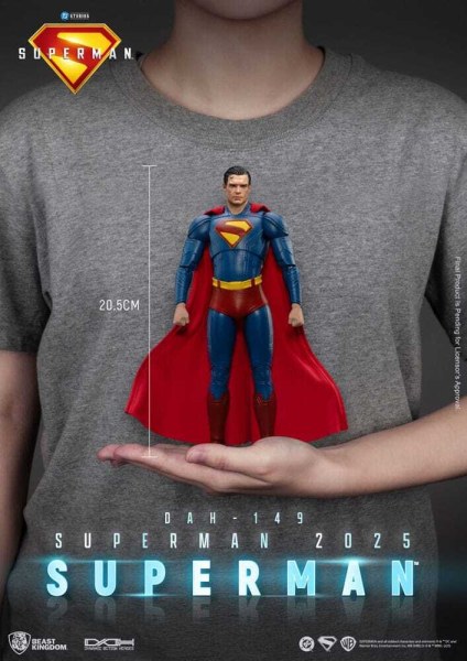 Superman (2025) Figura de Superman y Krypto 21 cm