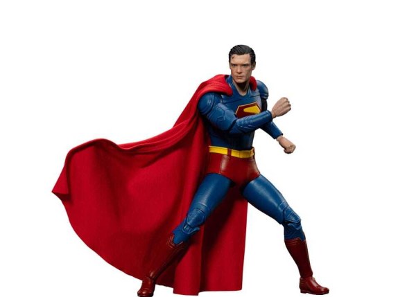 Superman (2025) Figura de Superman y Krypto 21 cm