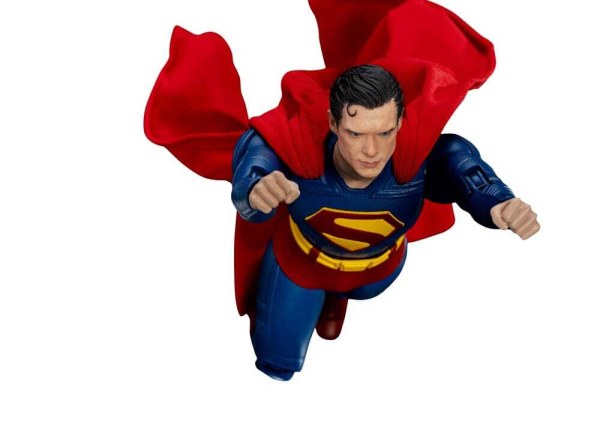 Superman (2025) Figura de Superman y Krypto 21 cm
