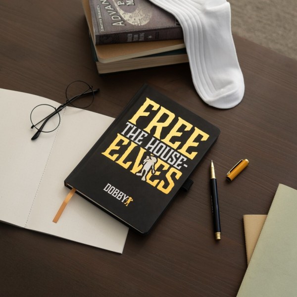 Cuaderno A5 Premium con bolígrafo Dobby - HARRY POTTER