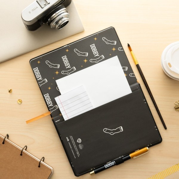 Cuaderno A5 Premium con bolígrafo Dobby - HARRY POTTER