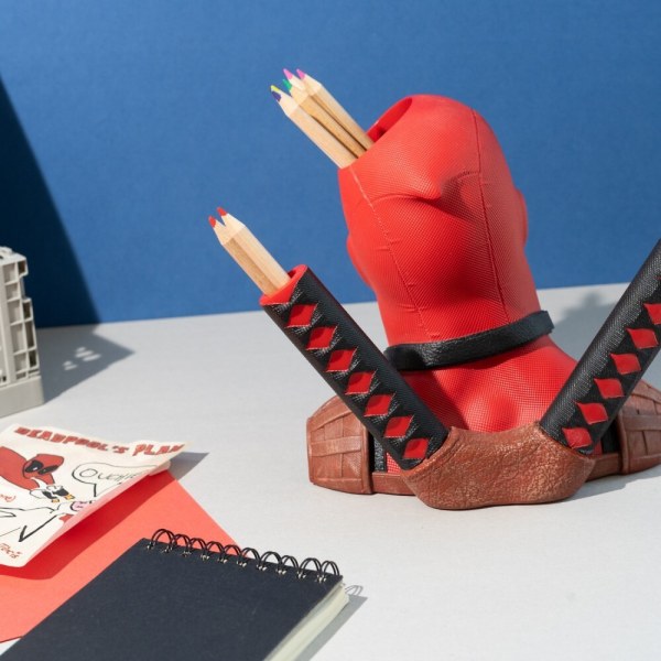 DEADPOOL, EL PORTÁTIL - MARVEL