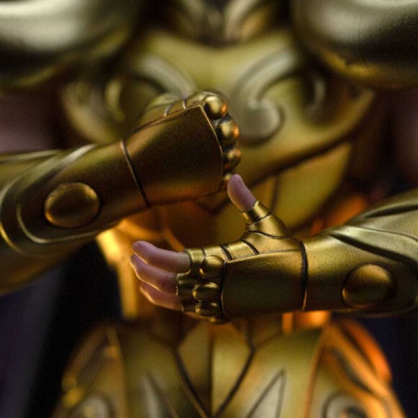Los Caballeros del Zodiaco 1 10 Scale Aries Mu Deluxe 27 cm