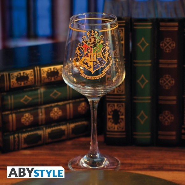 Copa de cristal con el emblema de Hogwarts - Harry Potter