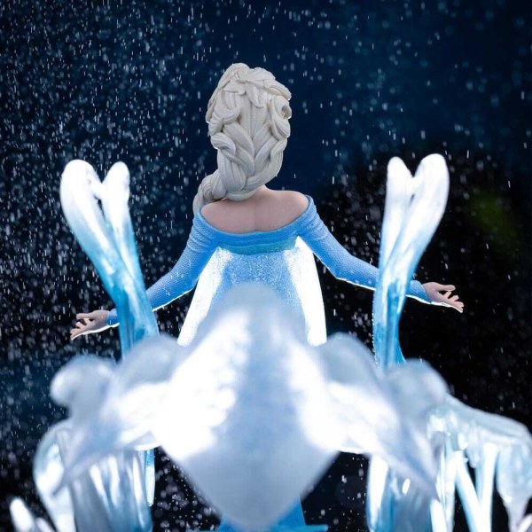 Figura de Elsa a escala 1 de Frozen, 10 cm