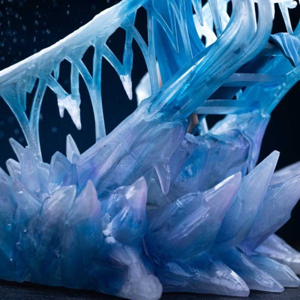 Figura de Elsa a escala 1 de Frozen, 10 cm