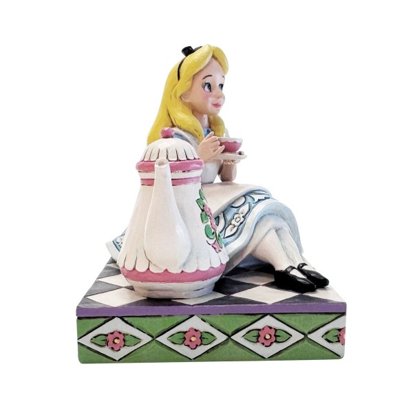 ALICIA CON TETERA - DISNEY TRADITIONS