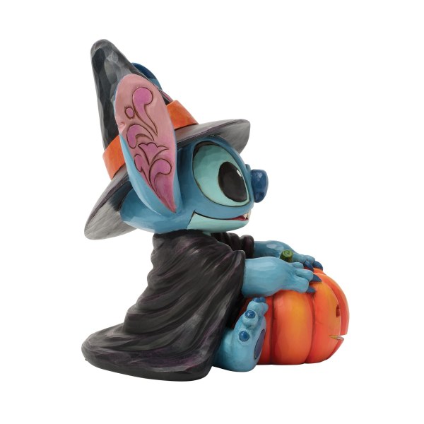STITCH COMO LA BRUJA CON JACK-O-LANTERN - DISNEY TRADITIONS