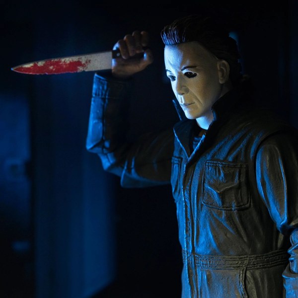 HALLOWEEN RESURRECTION - FIGURA DE ACCIÓN A ESCALA DE 7" - ULTIMATE MICHAEL MYERS