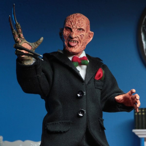 PESADILLA EN ELM STREET - FIGURA VESTIDA DE 8” - TUXEDO FREDDY